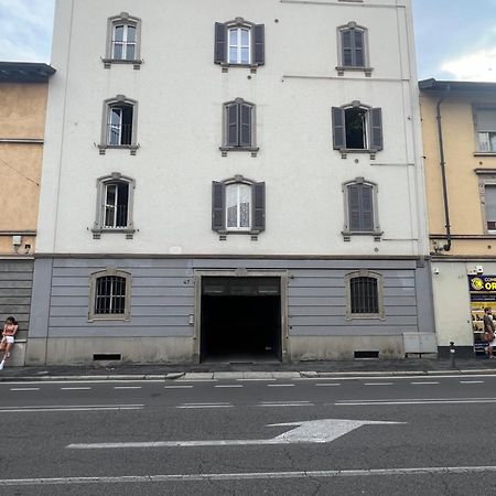 Nur Casa Vacanze Bergamo Lägenhet Exteriör bild