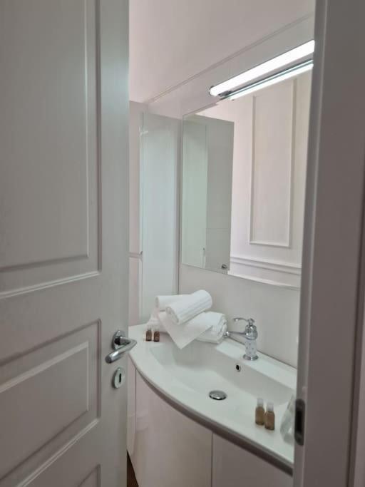 Nur Casa Vacanze Bergamo Lägenhet Exteriör bild